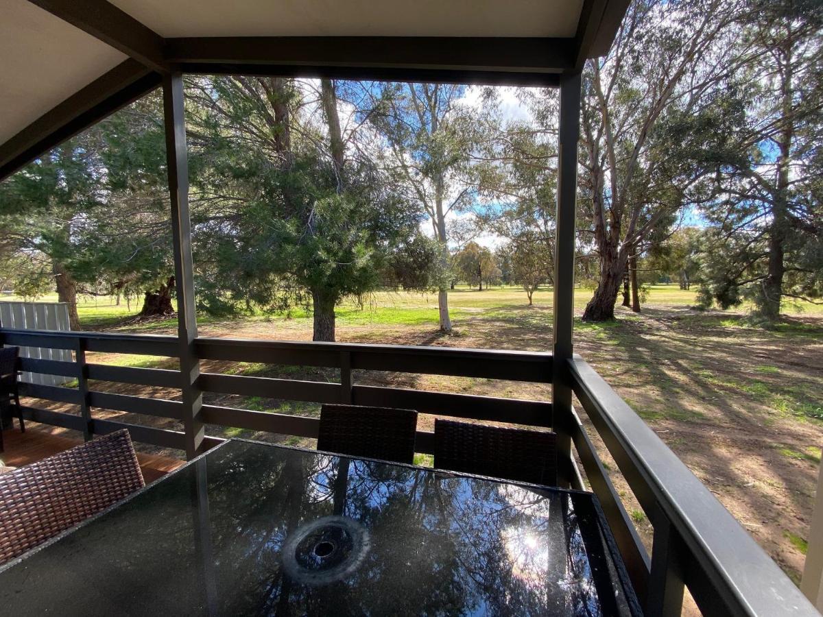 Cobram Barooga Golf Resort Екстериор снимка