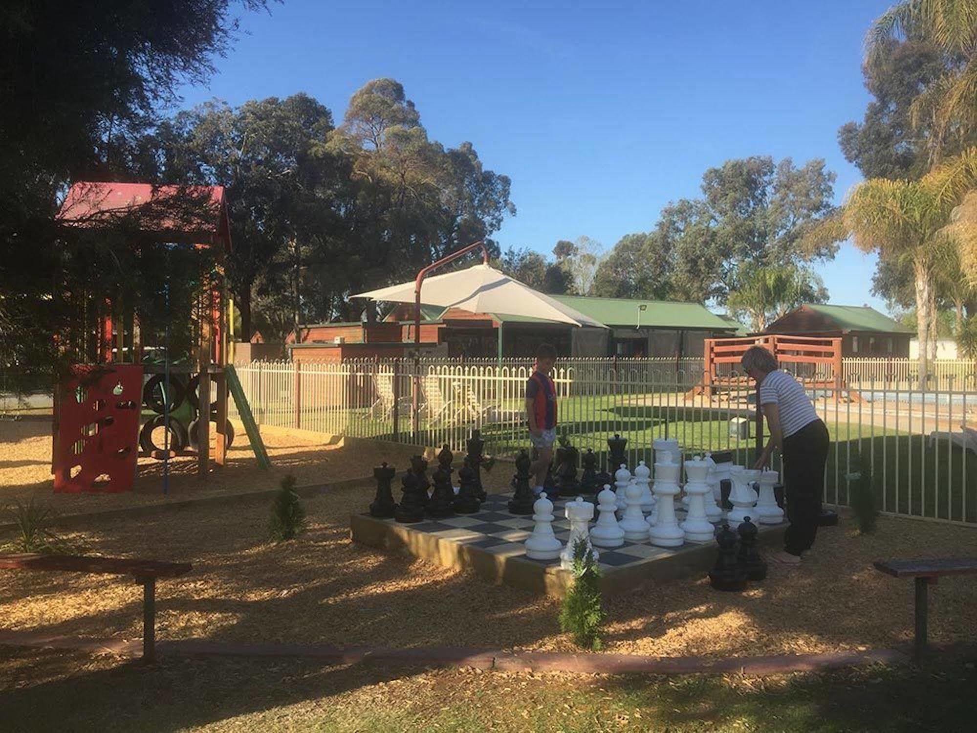 Cobram Barooga Golf Resort Екстериор снимка